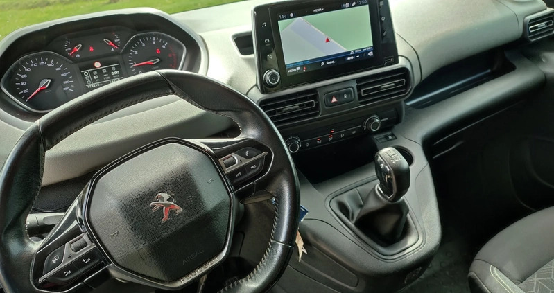 Peugeot Rifter cena 59900 przebieg: 170000, rok produkcji 2019 z Oleśnica małe 172